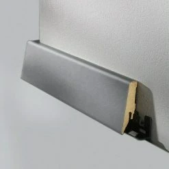 Auslauf ❤️ BAUHAUS LOGOCLIC Sockelleiste K58 D Edelstahl Matt 2,6 M X 19 Mm X 58 Mm, Gerade ❤️