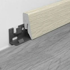 Top 10 👍 BAUHAUS LOGOCLIC Sockelleiste K40 C Eiche Sarno 2,6 M X 19 Mm X 40 Mm, Gerade 😍