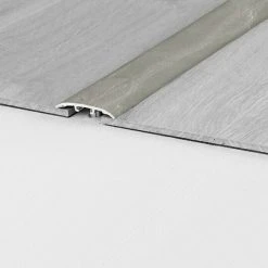 Auslauf 🤩 BAUHAUS LOGOCLIC Universalprofil 3in1 Silver Lining 0,9 M X 37 Mm X 4,5 Mm, Montageart: Schrauben 🛒