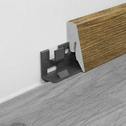 Auslauf ⭐ BAUHAUS LOGOCLIC Sockelleiste K40 C Eiche Mirandola 2,6 M X 19 Mm X 40 Mm, Gerade ✔️