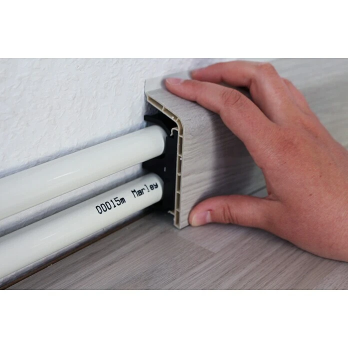 Angebote 😀 BAUHAUS Marley Sockelleiste 2 M, Esche Weiß 😀 – Bild 3