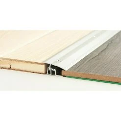 Aktion 🎁 BAUHAUS LOGOCLIC Übergangsprofil 401 Silber, 0,9 M X 38 Mm, Montageart: Schrauben ⌛