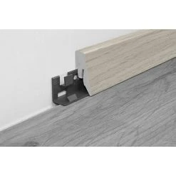 Am billigsten ✨ BAUHAUS LOGOCLIC Sockelleiste K40 C Eiche Narvik 2,6 M X 19 Mm X 40 Mm, Gerade ✔️