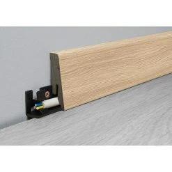 Angebote ❤️ BAUHAUS LOGOCLIC Aquaprotect Sockelleiste Edition K58 Sundance Oak 2,6 M X 18 Mm X 58 Mm, Gerade ❤️