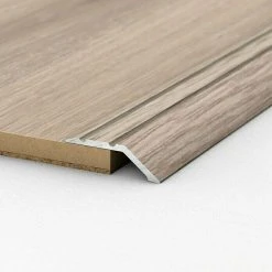 Bestpreis 😉 BAUHAUS LOGOCLIC Abschlussprofil 146 Eiche Grau, 0,9 M X 32 Mm ✨