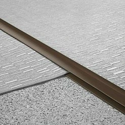 Bestes Angebot ✔️ BAUHAUS LOGOCLIC Doppeleinfassleiste Braun, 1 M X 24 Mm X 6 Mm, Montageart: Kleben 👍