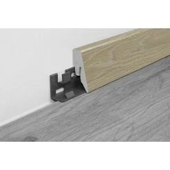 Besorgen 🤩 BAUHAUS LOGOCLIC Sockelleiste K40 C Eiche Hagenau 2,6 M X 19 Mm X 40 Mm, Gerade 💯